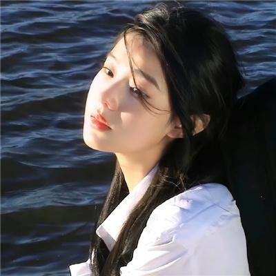 远离关闭的门
